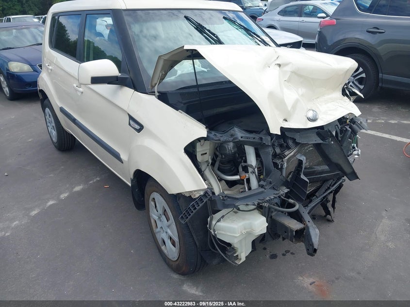 2013 KIA SOUL - KNDJT2A59D7583084