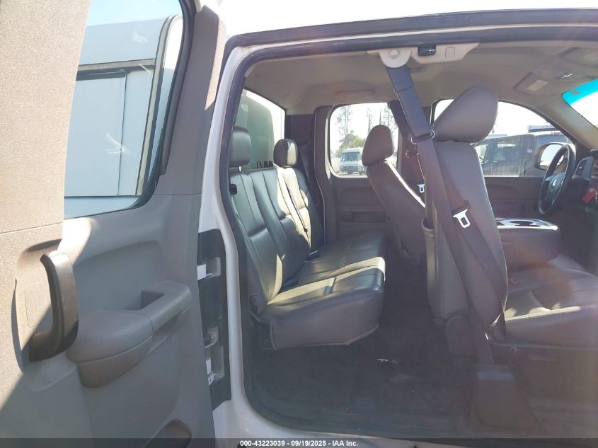 2012 Chevrolet Silverado 2500Hd Work Truck VIN: 1GC2CVCG0CZ290939 Lot: 43223039