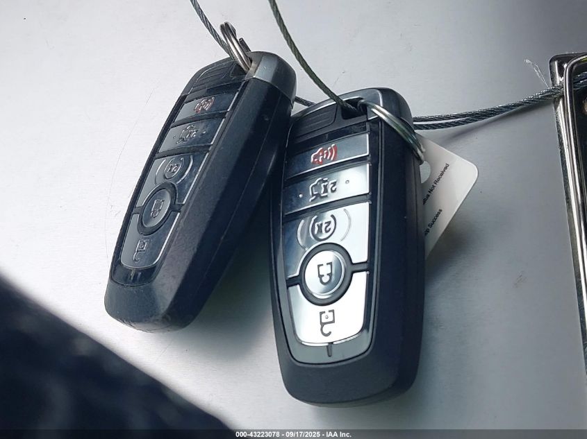 2017 Ford Edge Titanium VIN: 2FMPK4K98HBB81687 Lot: 43223078