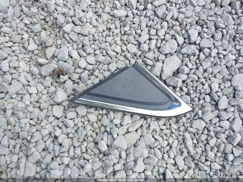 2017 Ford Edge Titanium VIN: 2FMPK4K98HBB81687 Lot: 43223078