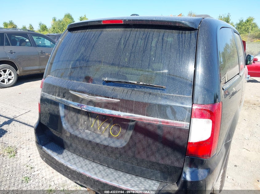 2013 Chrysler Town & Country Touring-L VIN: 2C4RC1CG2DR513288 Lot: 43223164