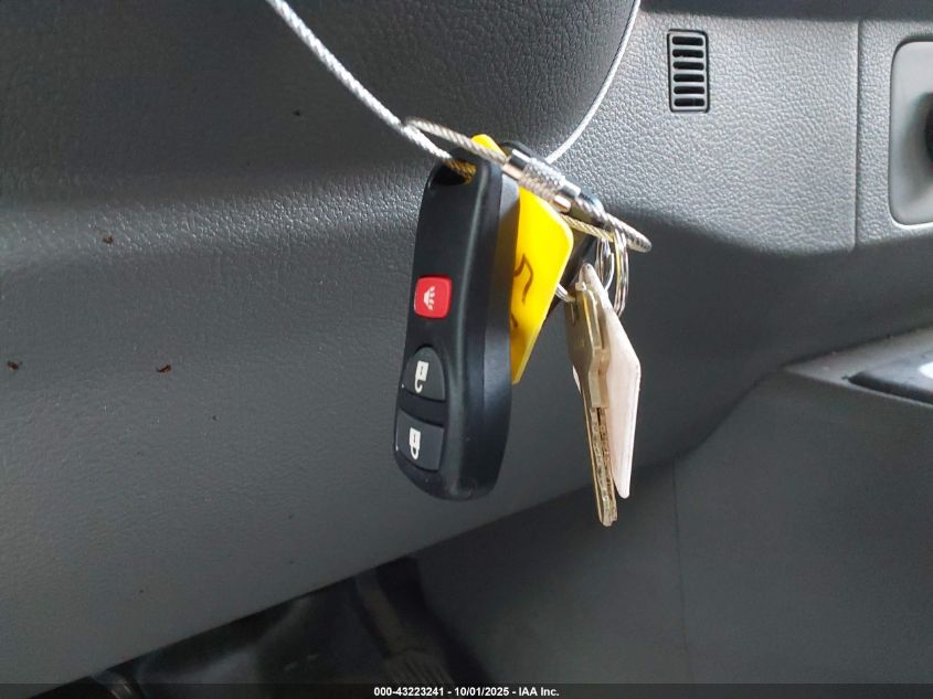 2019 NISSAN NV CARGO NV2500 HD SV V8 - 1N6AF0LY9KN807060