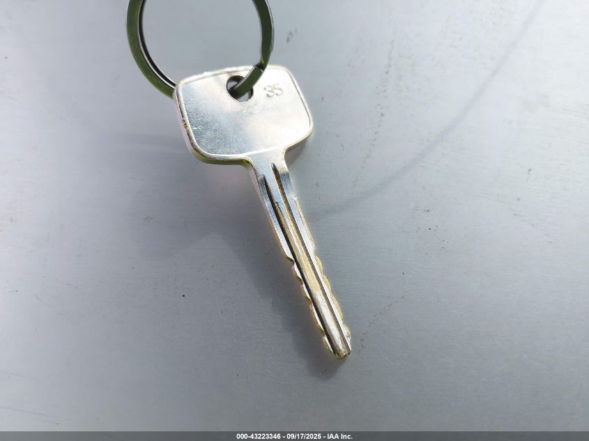 2000 Toyota Camry Ce VIN: 4T1BG22K3YU699218 Lot: 43223346