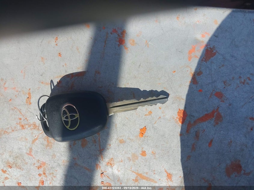 2016 TOYOTA COROLLA LE - 2T1BURHE0GC513721