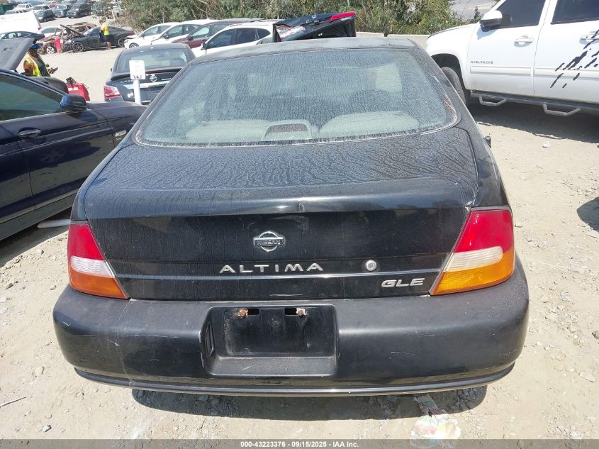 1998 Nissan Altima Gle/Gxe/Se/Xe VIN: 1N4DL01D3WC126957 Lot: 43223376