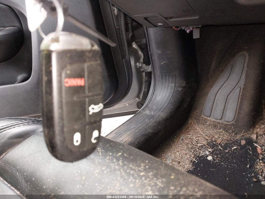 2015 Chrysler 200 C VIN: 1C3CCCCB2FN500969 Lot: 43223386