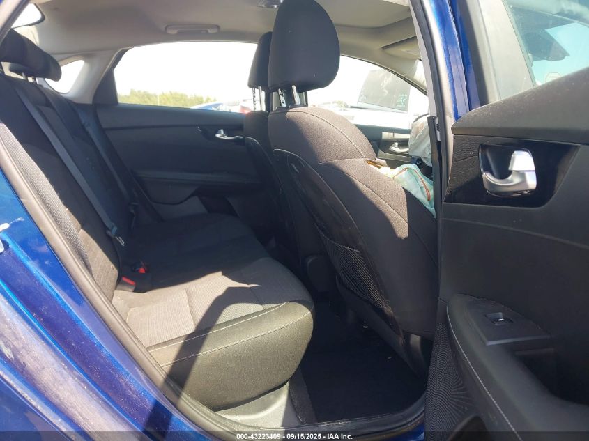 2019 Kia Forte S VIN: 3KPF34AD1KE056789 Lot: 43223409