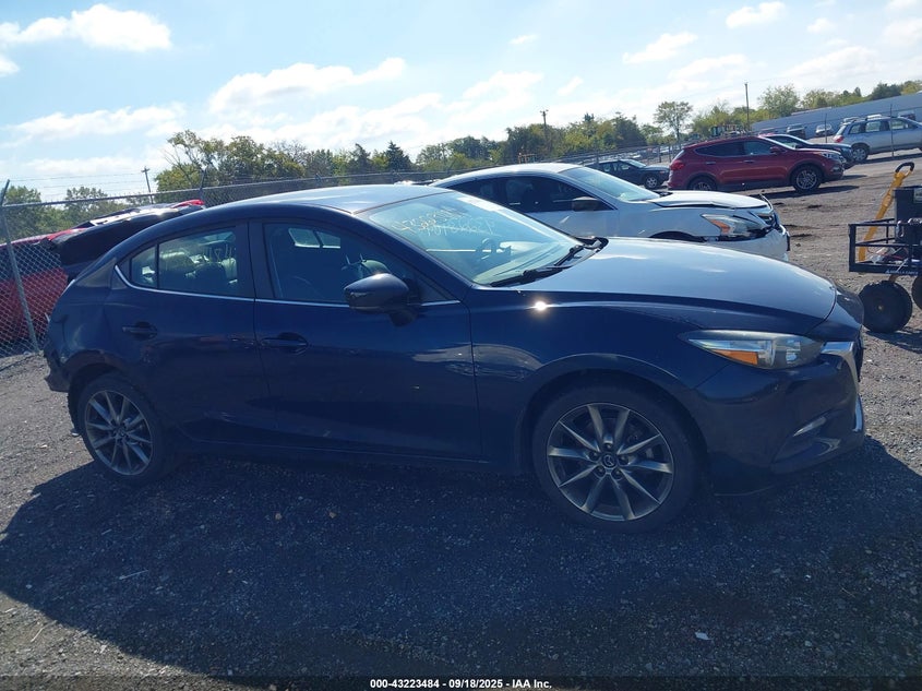 2018 MAZDA MAZDA3 TOURING - 3MZBN1V3XJM192977