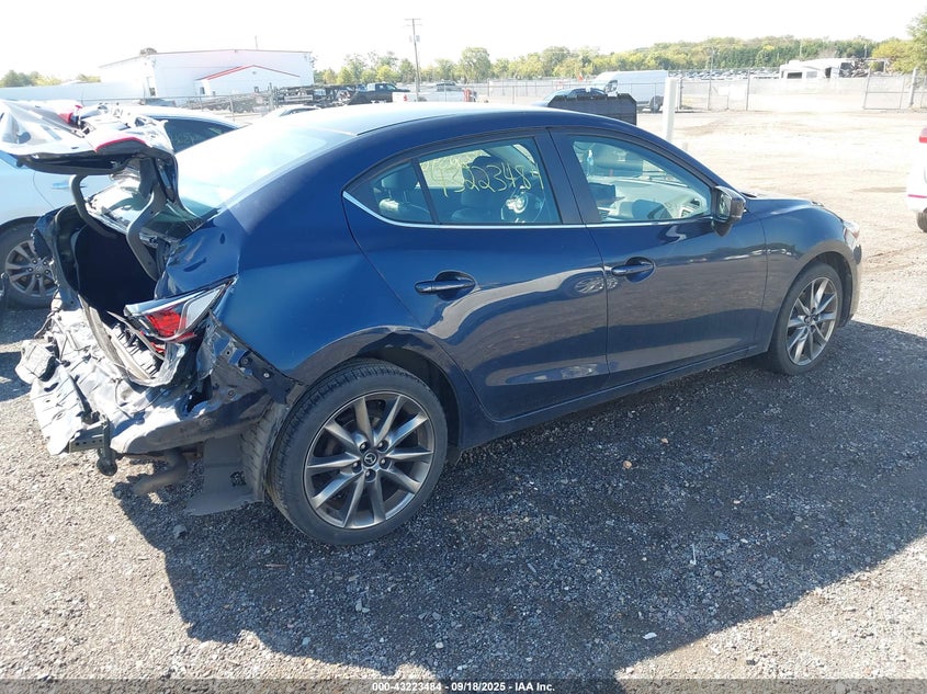 2018 MAZDA MAZDA3 TOURING - 3MZBN1V3XJM192977