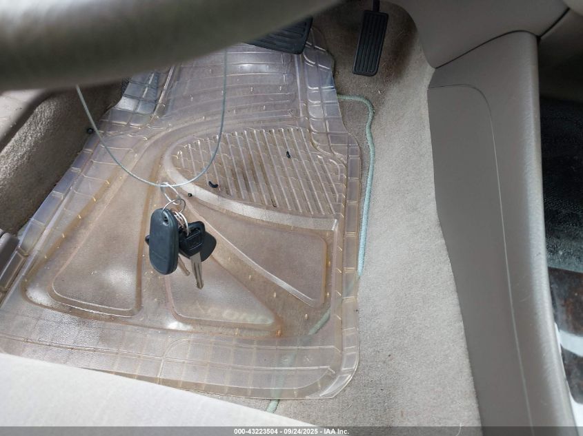 2000 Honda Accord 2.3 Se VIN: 1HGCG5678YA043244 Lot: 43223504