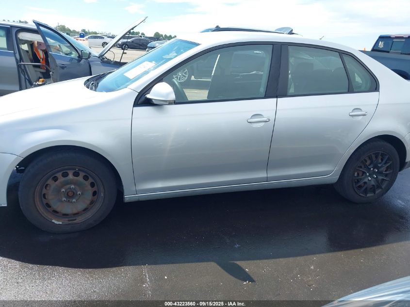 2010 Volkswagen Jetta S VIN: 3VWJZ7AJ9AM007549 Lot: 43223560