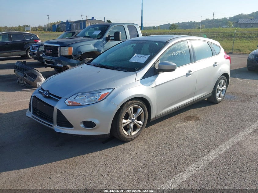 2013 FORD FOCUS SE - 1FADP3K26DL123812
