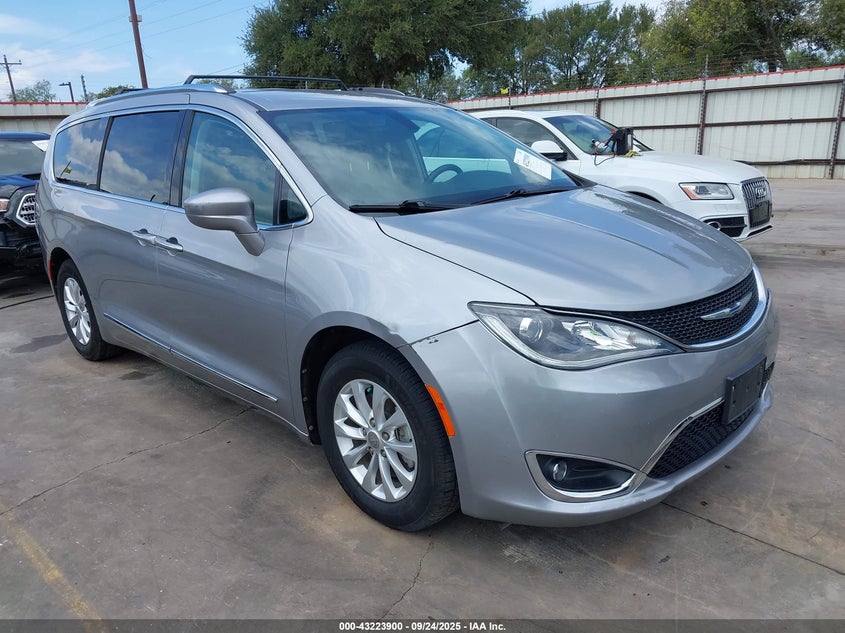 2018 CHRYSLER PACIFICA TOURING L - 2C4RC1BG5JR142916