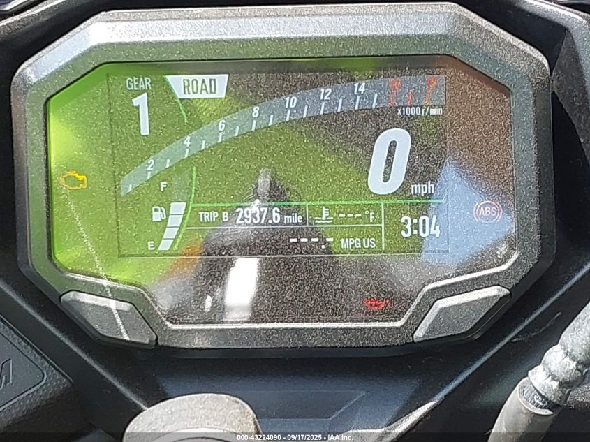 2025 Kawasaki Zx400 P VIN: ML5ZXCP18SDA31556 Lot: 43224090