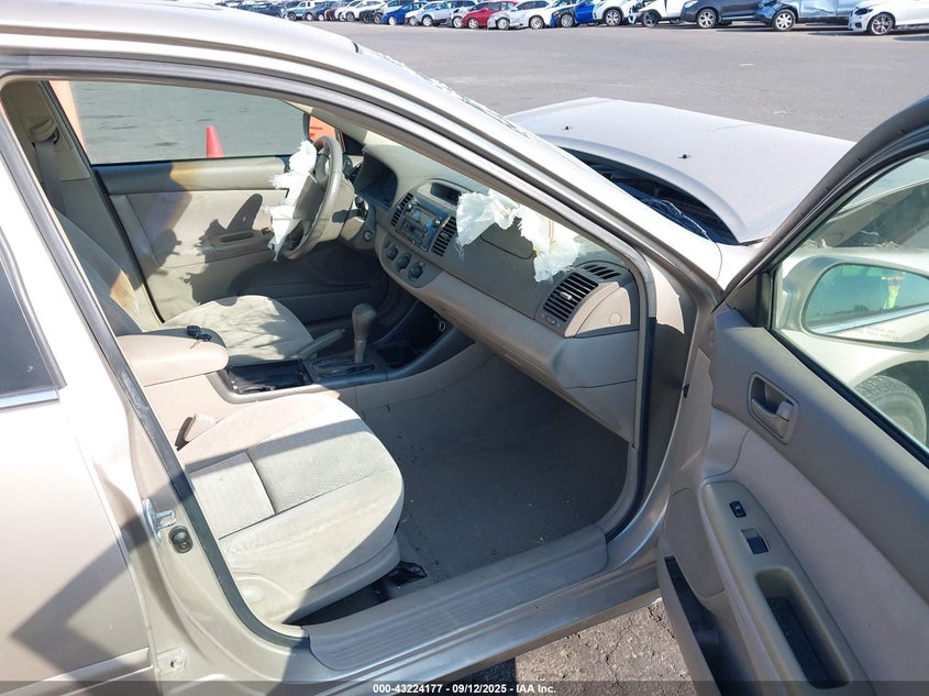 2002 Toyota Camry Le