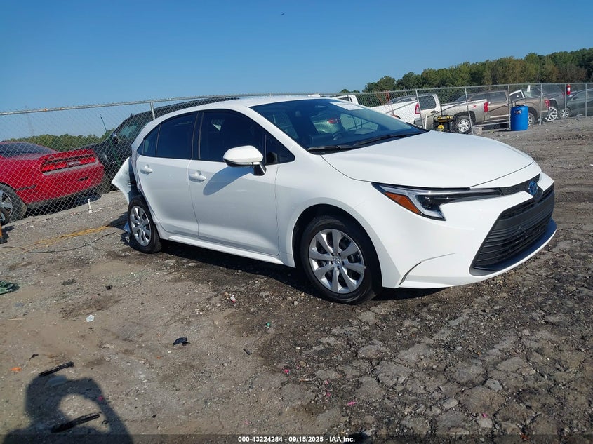 2025 TOYOTA COROLLA HYBRID LE - JTDBCMFE2S3102895
