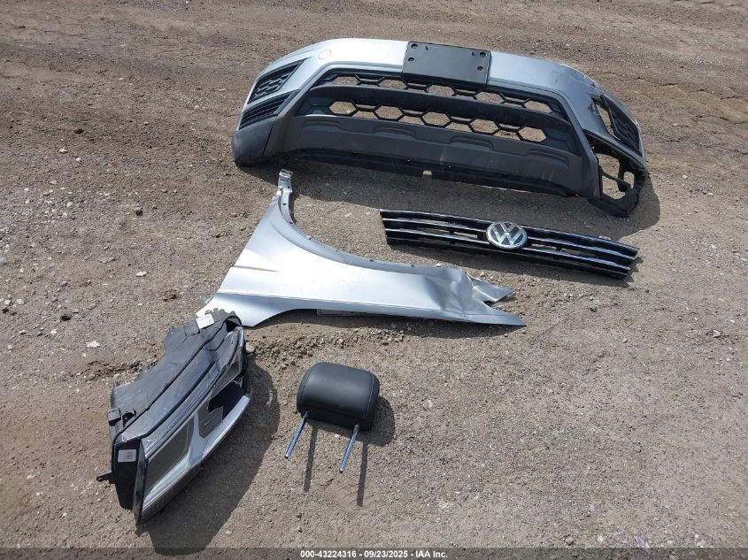 2020 Volkswagen Tiguan 2.0T Se/2.0T Se R-Line Black/2.0T Sel VIN: 3VV3B7AX3LM139781 Lot: 43224316