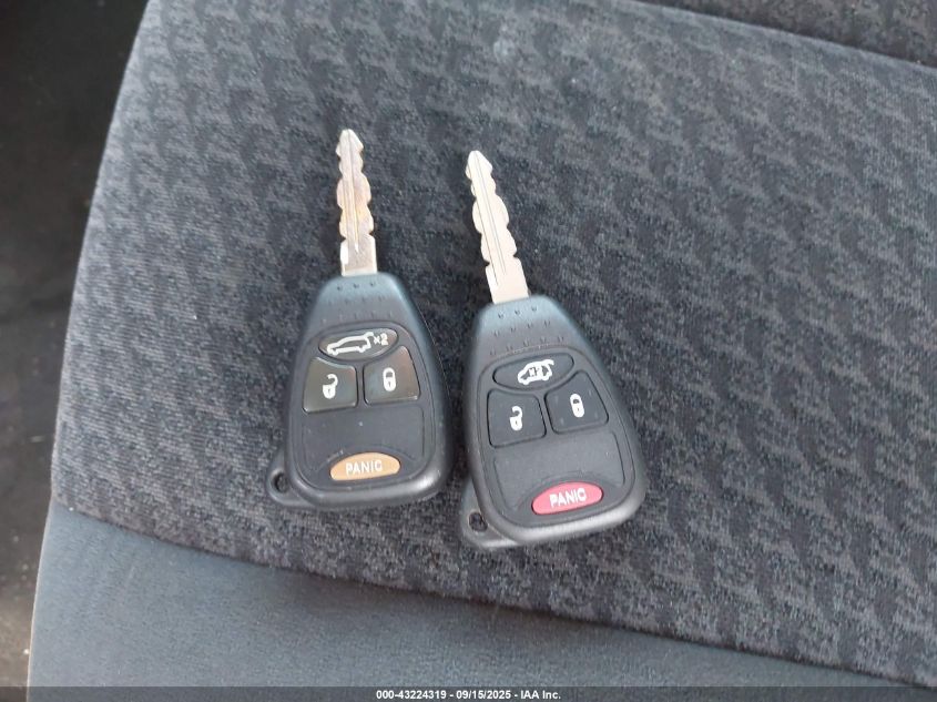 2004 Chrysler Pacifica VIN: 2C8GM68424R630061 Lot: 43224319