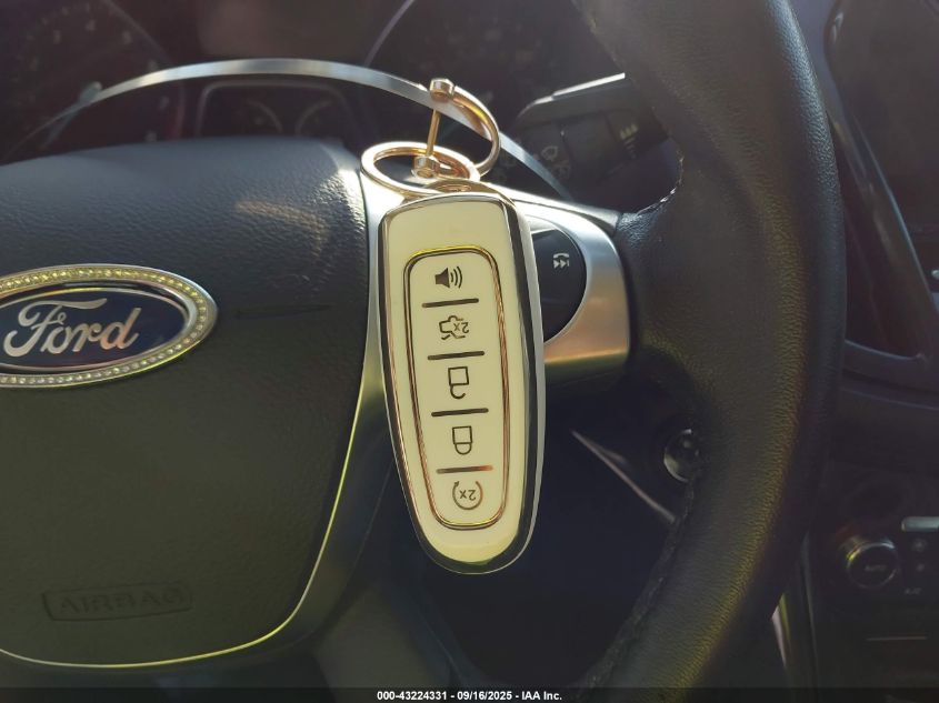 2016 Ford Escape Titanium VIN: 1FMCU9J92GUC52785 Lot: 43224331