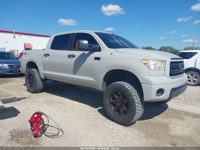 TOYOTA TUNDRA GRADE 5.7L V8