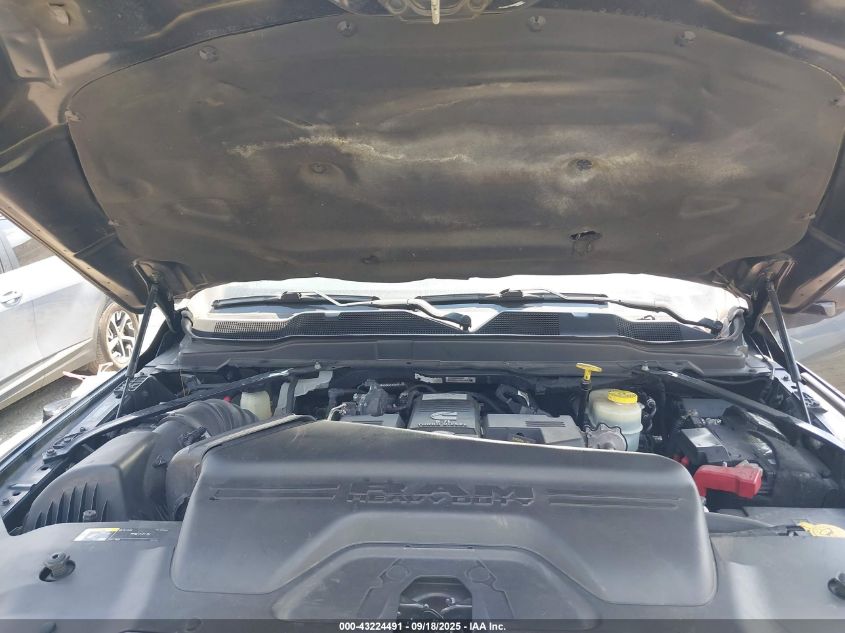 2020 Ram 3500 Tradesman 4X4 8' Box VIN: 3C63RRGL1LG279117 Lot: 43224491