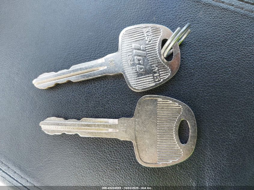 2010 Hyundai Tucson Gls VIN: KM8JU3AC6AU071745 Lot: 43224589