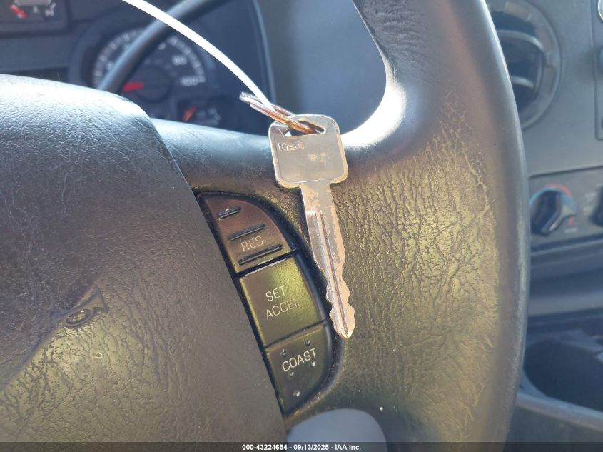 2012 Ford E-350 Super Duty Xlt VIN: 1FDNE3BL8CDB33419 Lot: 43224654