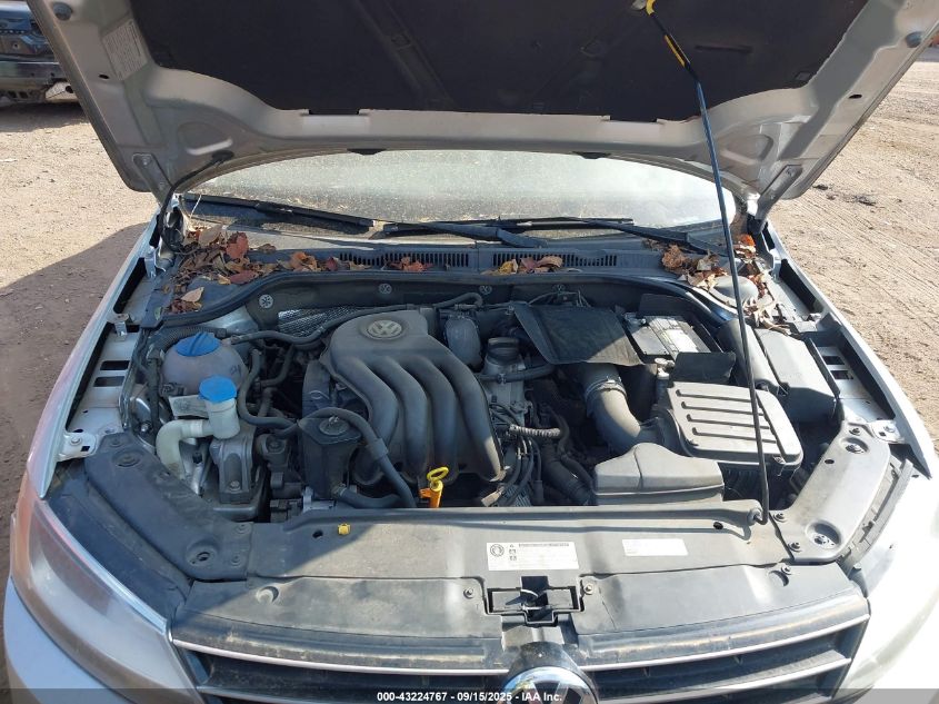 2015 Volkswagen Jetta 2.0L S VIN: 3VW2K7AJ7FM410218 Lot: 43224767