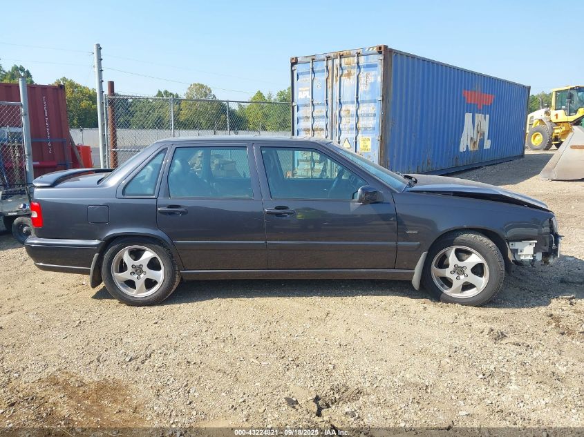 1998 Volvo S70 T5 VIN: YV1LS5344W2428986 Lot: 43224821