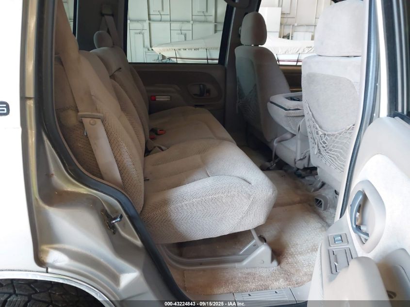 1999 Chevrolet Tahoe Ls VIN: 1GNEK13R5XJ460475 Lot: 43224843