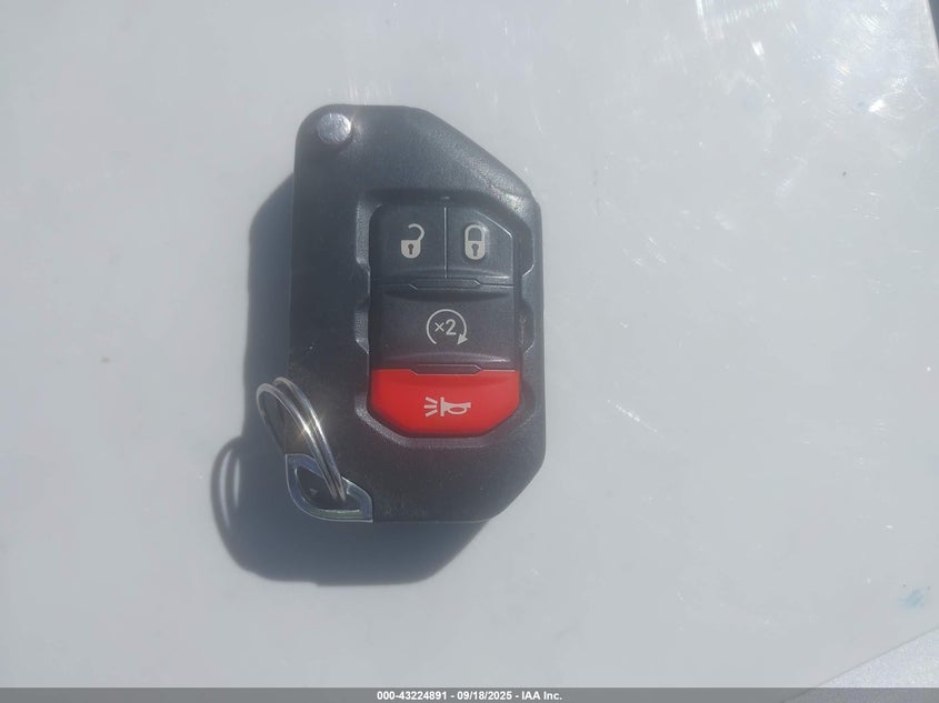 2018 JEEP WRANGLER UNLIMITED SAHARA 4X4 - 1C4HJXEN8JW145282