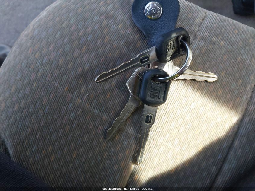 2002 Buick Century Custom VIN: 2G4WS52J921152871 Lot: 43225026