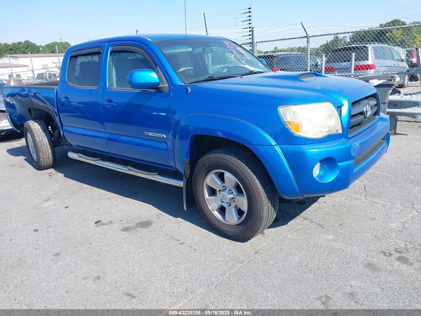 TOYOTA TACOMA BASE V6