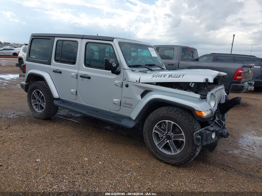 JEEP WRANGLER 4-DOOR SAHARA 4X4