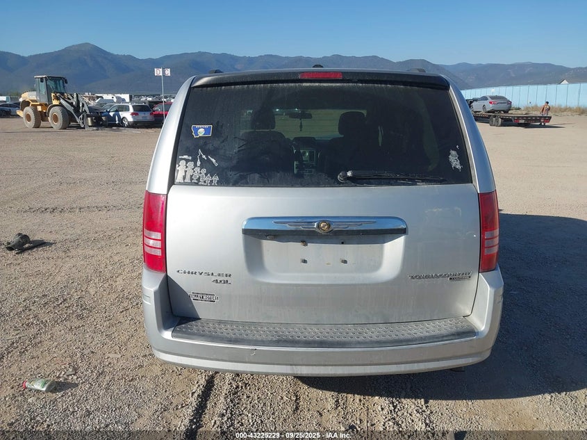 2010 Chrysler Town & Country Touring VIN: 2A4RR5DX0AR339442 Lot: 43225229