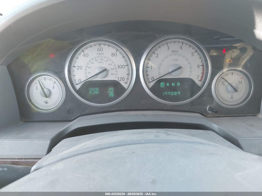 2010 Chrysler Town & Country Touring VIN: 2A4RR5DX0AR339442 Lot: 43225229