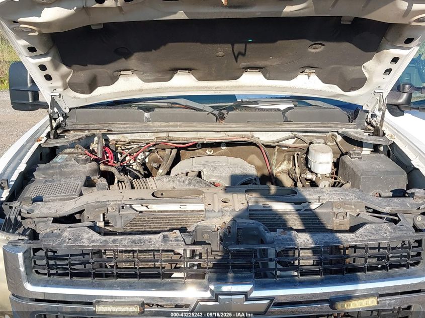 2009 Chevrolet Silverado 2500Hd Work Truck VIN: 1GCHC44K19F156748 Lot: 43225243