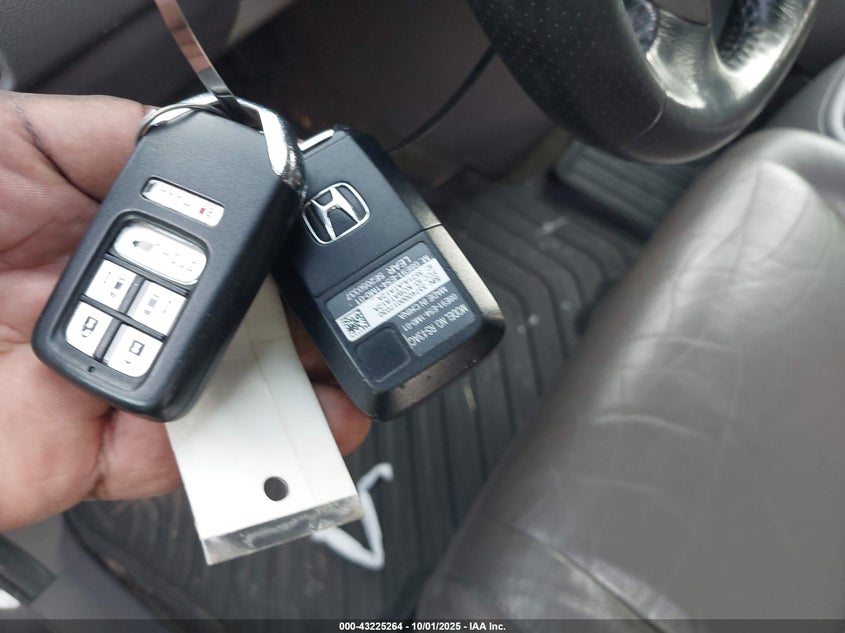 2015 Honda Odyssey Ex-L VIN: 5FNRL5H62FB051580 Lot: 43225264