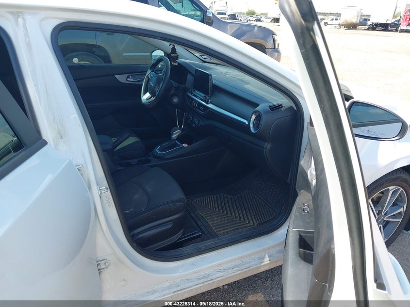 2023 KIA FORTE LXS - 3KPF24AD9PE526061