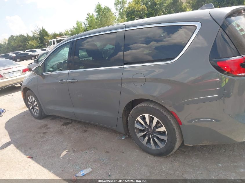 2022 Chrysler Pacifica Hybrid Touring L VIN: 2C4RC1L76NR164119 Lot: 43225327