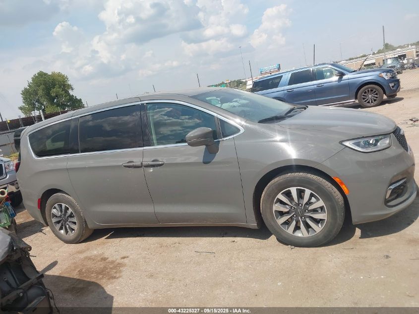 2022 Chrysler Pacifica Hybrid Touring L VIN: 2C4RC1L76NR164119 Lot: 43225327