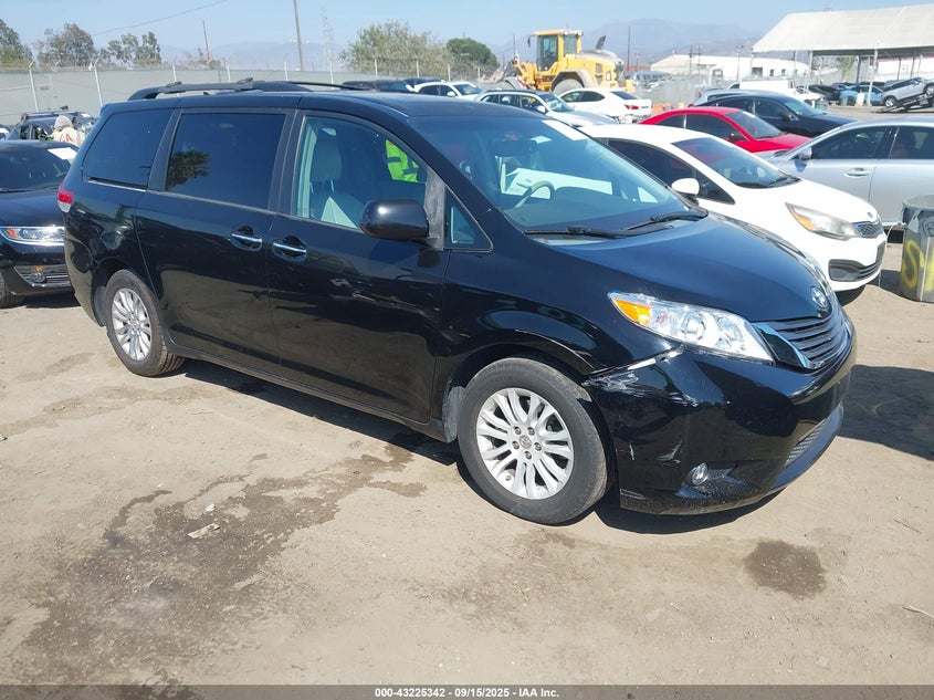 5TDYK3DCXBS061262 2011 Toyota Sienna Xle V6 auction photo 1