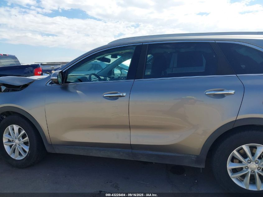 2017 Kia Sorento 3.3L Lx VIN: 5XYPG4A51HG328917 Lot: 43225404
