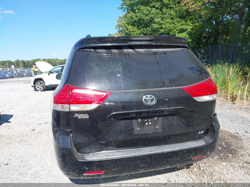 2014 Toyota Sienna Le V6 8 Passenger VIN: 5TDKK3DCXES413931 Lot: 43225453