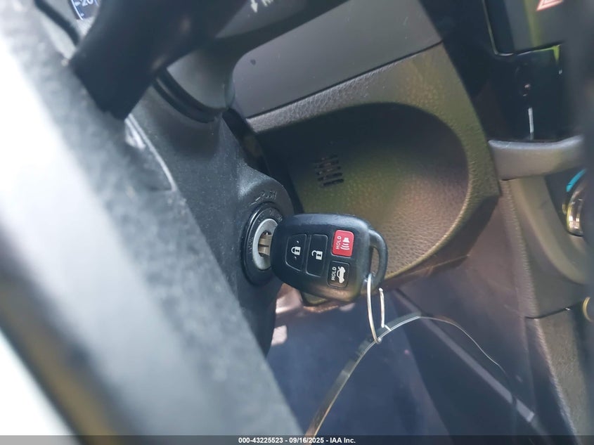 2016 Toyota Corolla S Plus VIN: 5YFBURHE0GP370463 Lot: 43225523