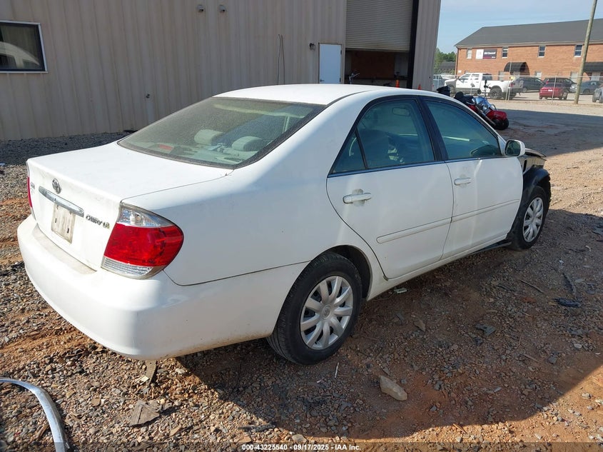 2005 Toyota Camry Le