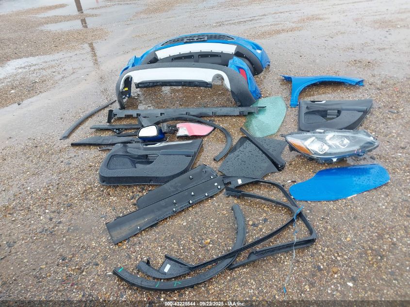 2021 Ford Escape Titanium VIN: 1FMCU9J96MUA74598 Lot: 43225544