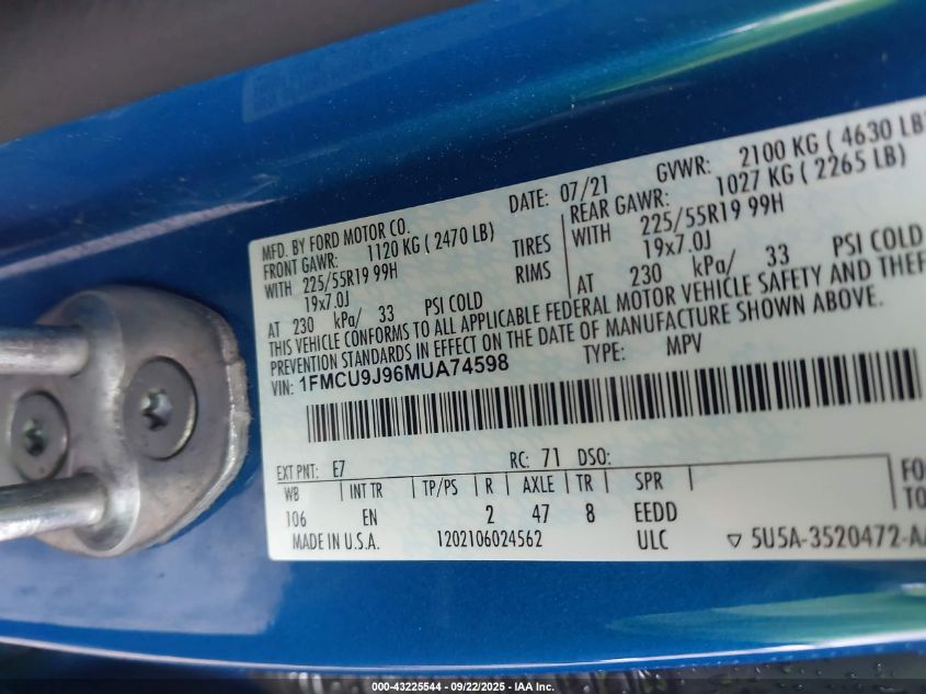 2021 Ford Escape Titanium VIN: 1FMCU9J96MUA74598 Lot: 43225544