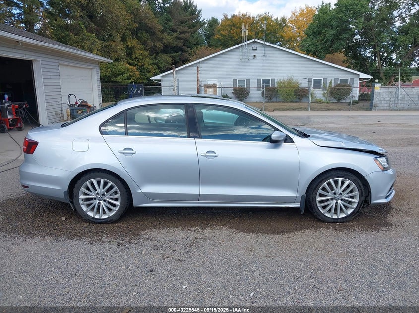 2016 VOLKSWAGEN JETTA 1.8T SEL - 3VWL17AJ4GM341948
