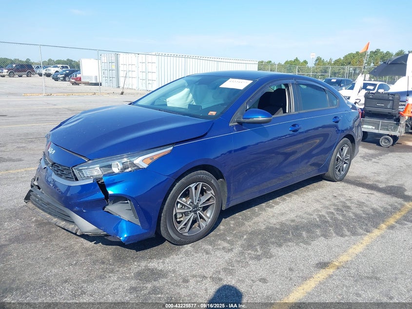 3KPF24AD5NE434197 2022 KIA FORTE photo no. 2